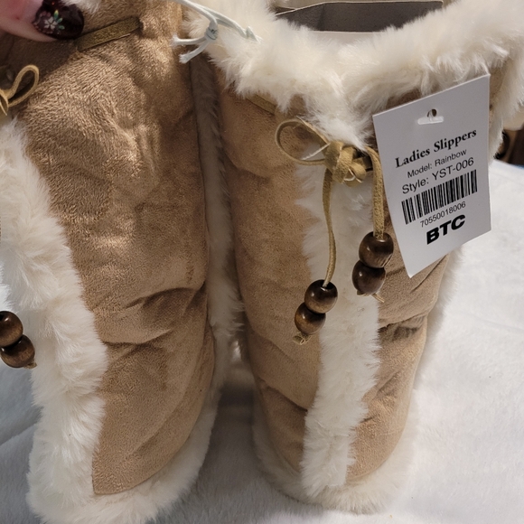 Womens slippers boots - Picture 3 of 5